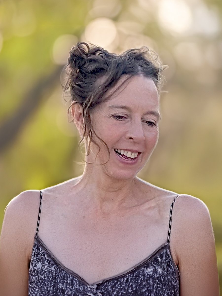 Portrait of Jennifer Arterbury